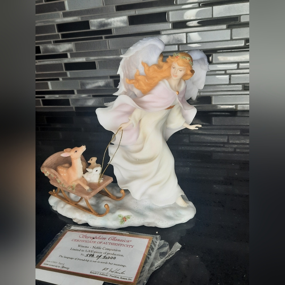 Seraphim Classics Winona Noble Companion